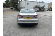 2016 Fusion S en Columbia