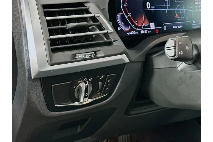 $39352 : BMW X3 2024 AWD xDrive30i 4d image 10