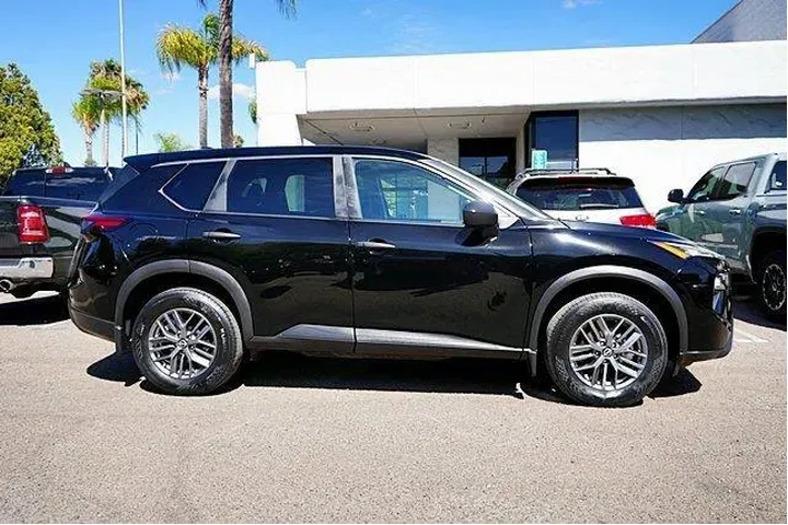 $24959 : Nissan Rogue 2025 S 4dr Cros image 7
