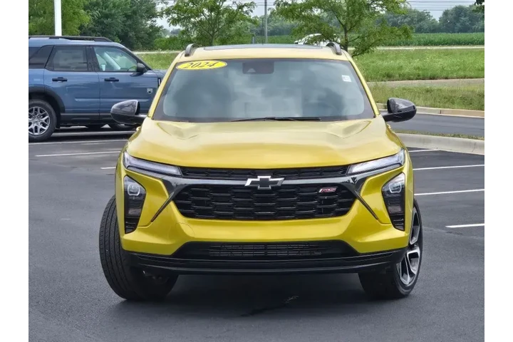 $22461 : Chevrolet Trax 2024 RS 4dr C image 2