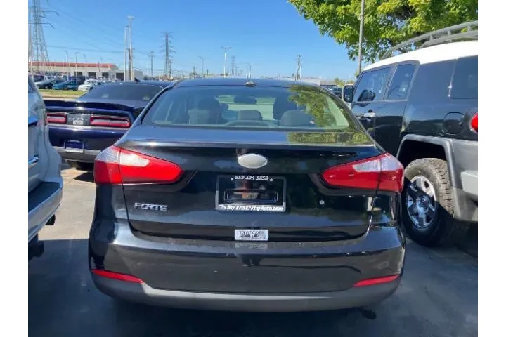 $7990 : 2014 Forte image 5