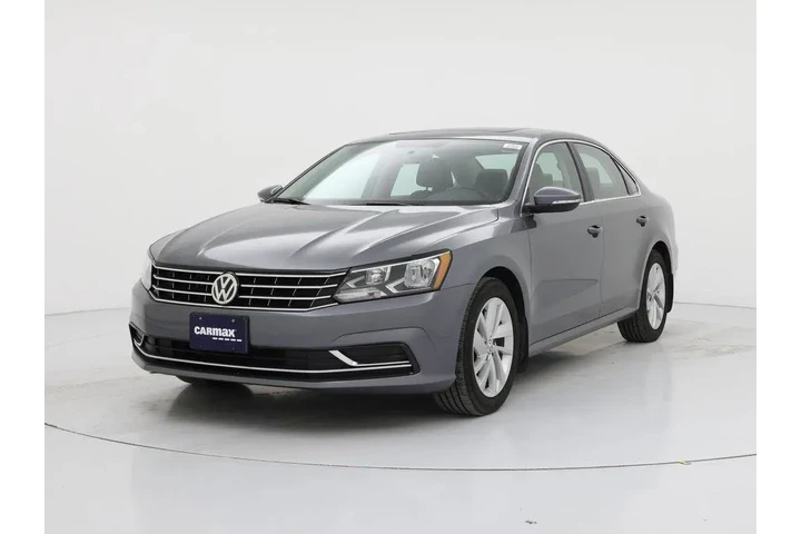 $15998 : Volkswagen Passat 2018 2.0T image 4