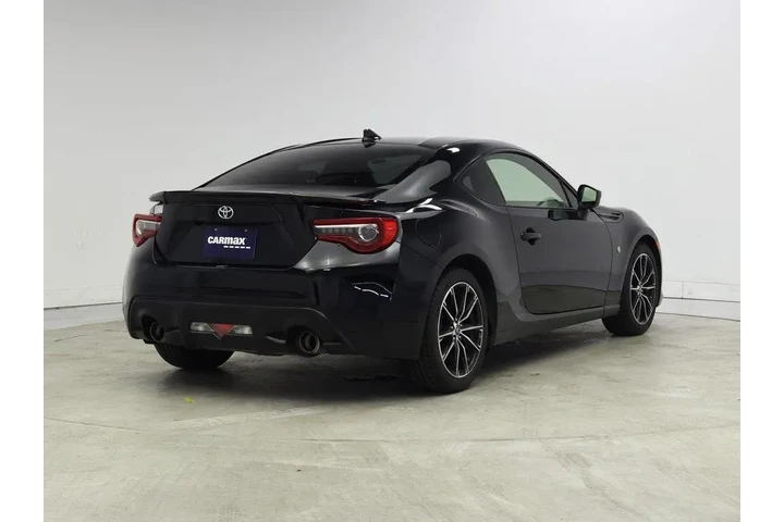 $22998 : Toyota 86 2017 2dr Coupe 6A image 8