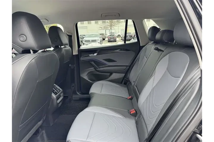 $32500 : Volkswagen Tiguan 2025 AWD S image 10