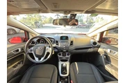 2015 Fiesta SE thumbnail