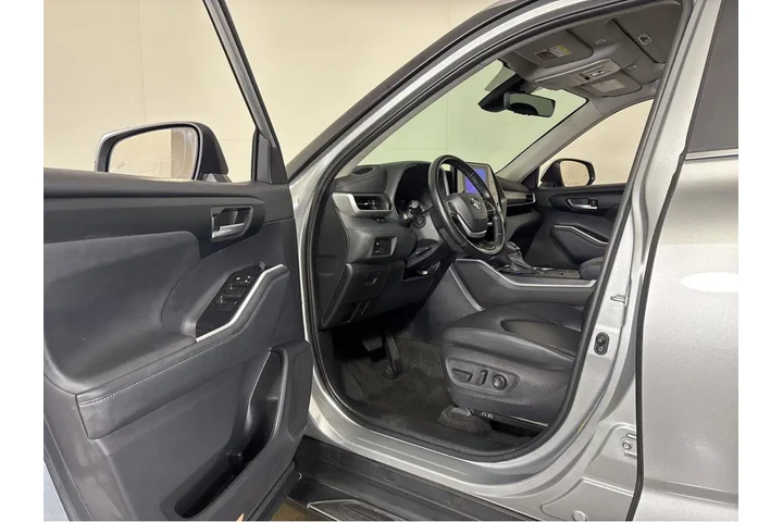 $36500 : Gold Certified2023 Highlander image 2