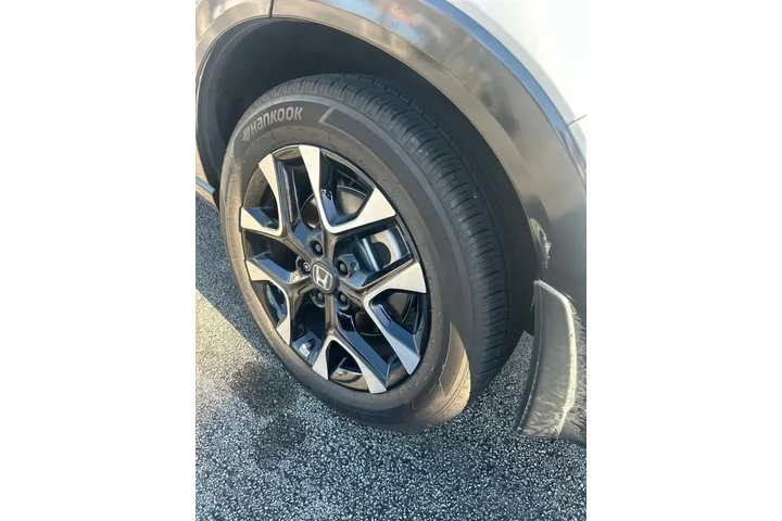 $28990 : Honda HR-V 2026 EX-L 4dr Cro image 6