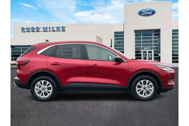 $25995 : Ford Escape 2023 AWD Active image 2