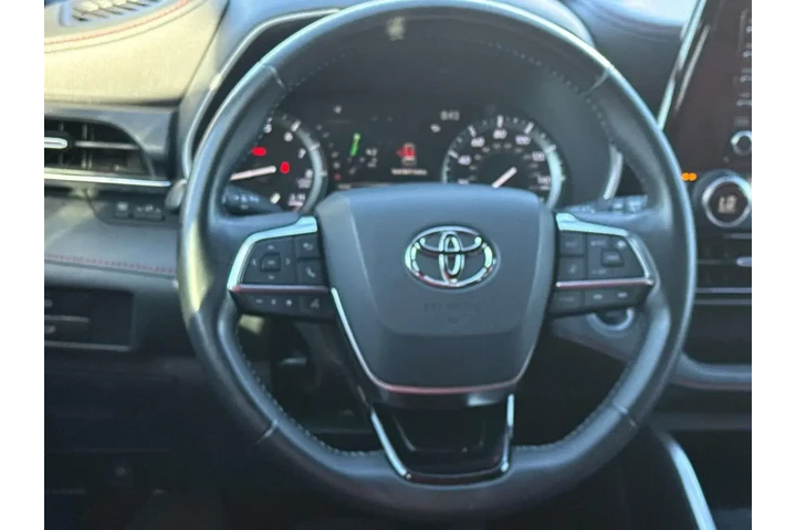 $32780 : Toyota Highlander 2021 AWD X image 10