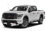 $39731 : 2021 Nissan Titan thumbnail