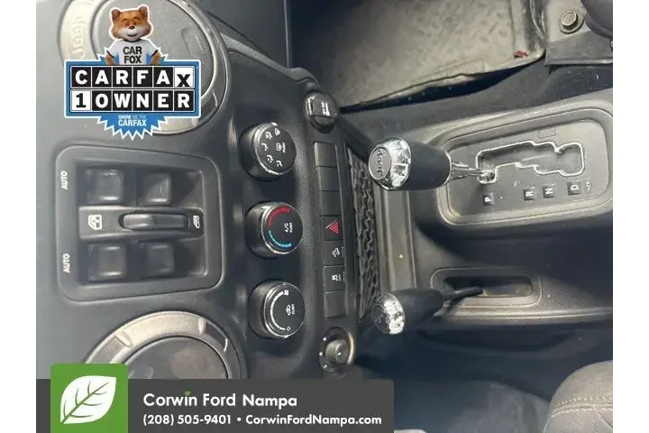 $16684 : Jeep Wrangler Unlimited 2013 image 9