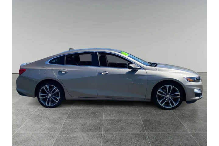 $23317 : Chevrolet Malibu 2023 LT 4dr image 6