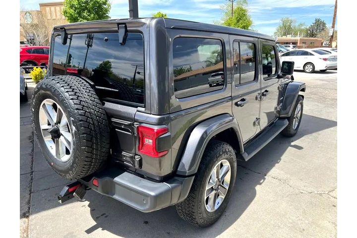 2020 Wrangler Unlimited North image 5