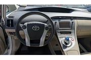 $15999 : 2015 Prius Three thumbnail