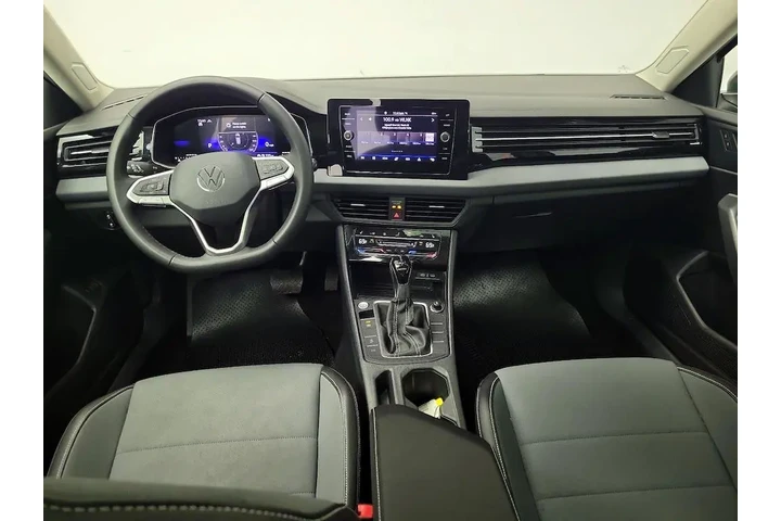 $23998 : Volkswagen Jetta 2025 SE 4dr image 9