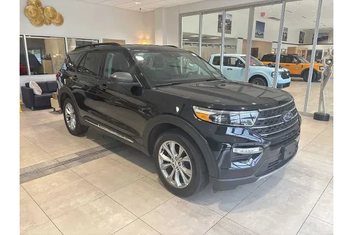 $34862 : Ford Explorer 2023 AWD XLT 4 image 1
