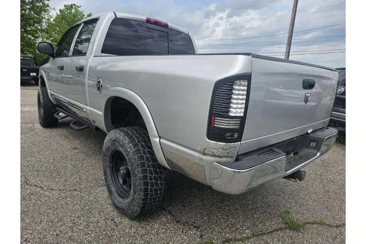 $10000 : 2006 Ram 2500 Laramie image 9