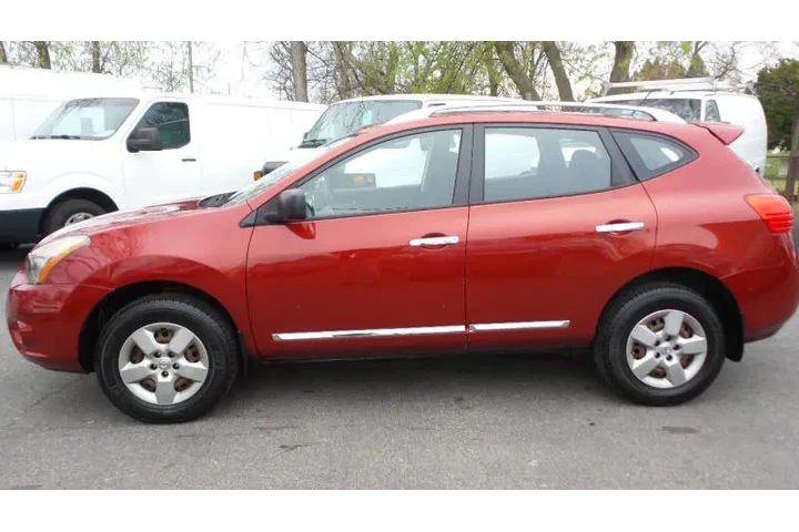 $7900 : 2015 Rogue Select S image 5