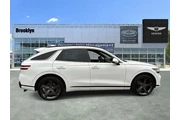 $34888 : Genesis GV70 2023 AWD 2.5T S thumbnail