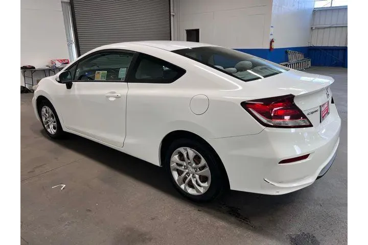 $13671 : Honda Civic 2014 LX 2dr Coup image 5