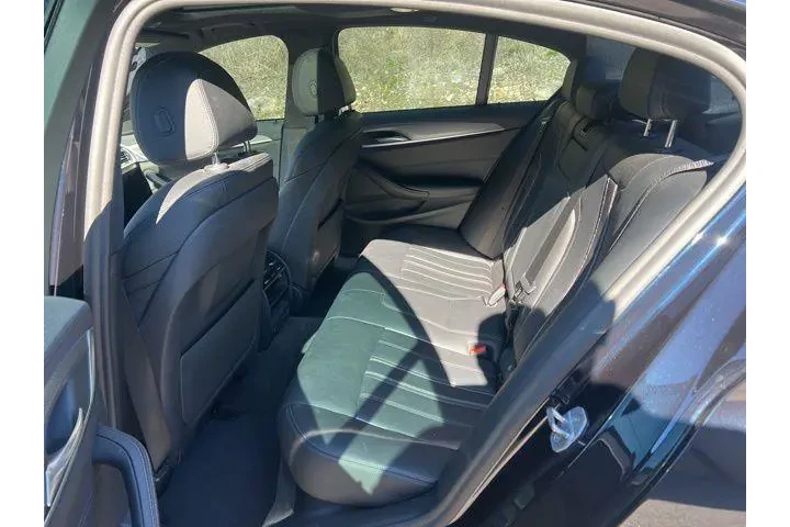 $28490 : BMW 5 Series 2020 AWD 540i x image 10