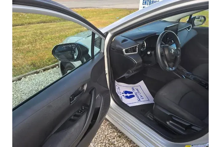$17998 : Toyota Corolla 2022 LE 4dr S image 5