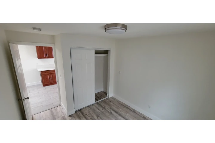 $2500 : Casa de 2 Recamaras image 9