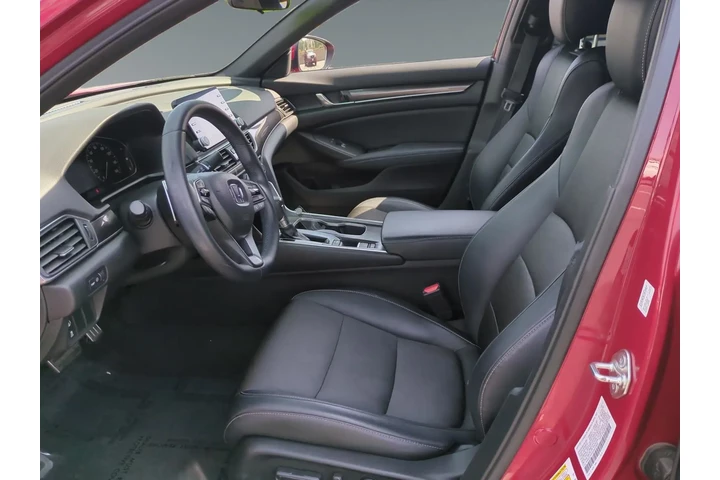 $24470 : Honda Accord 2018 Sport 4dr image 9