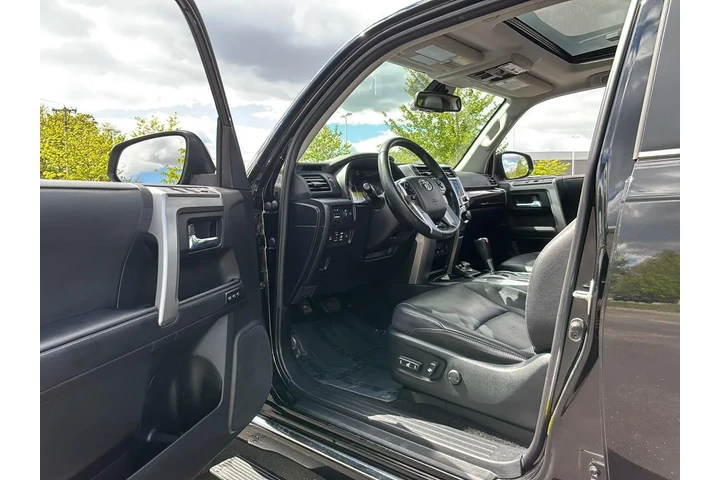 $51988 : Gold Certified 2023 4Runner L image 2
