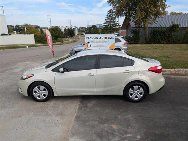 $5990 : 2015 Forte LX image 3