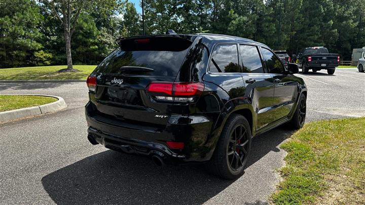 $40700 : PRE-OWNED 2017 JEEP GRAND CHE image 10