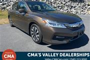 PRE-OWNED 2017 HONDA ACCORD H en Madison WV