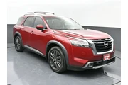 $23895 : Nissan Pathfinder 2022 SL 4d thumbnail
