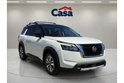 Nissan Pathfinder 2024 SL 4d