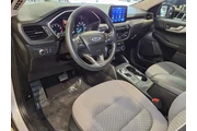 $16998 : Ford Escape 2020 SE 4dr SUV thumbnail