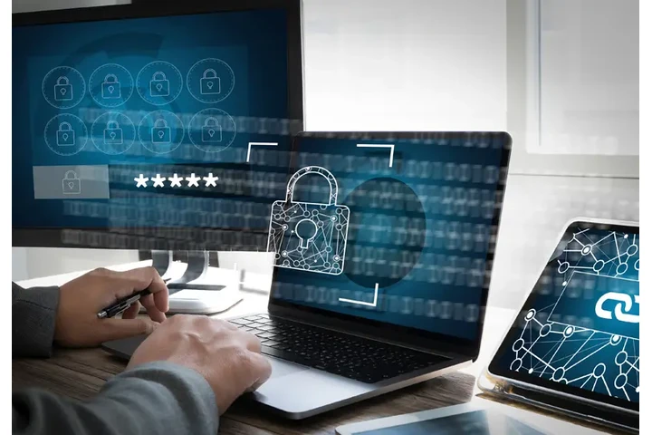 UBICAS CELULARES BAIT TELCEL image 1