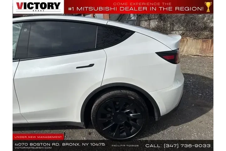 $17995 : Tesla Model Y 2021 AWD Long image 7
