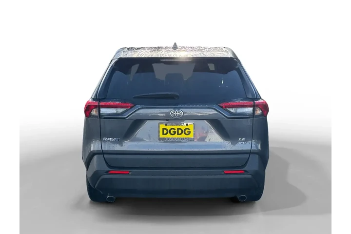 $26304 : Toyota RAV4 2024 AWD LE 4dr image 4
