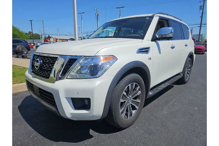 $15555 : Nissan Armada 2019 4x4 SV 4d image 2