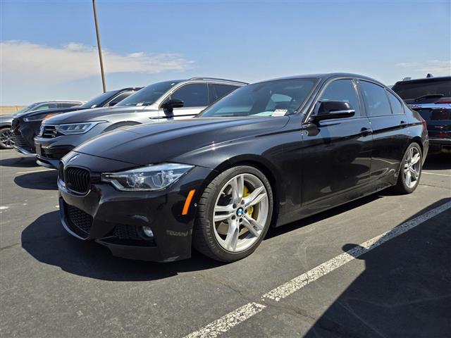 $23591 : Pre-Owned 2017 3 Series 340i image 2