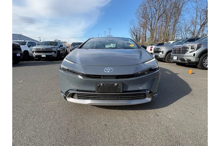 $28999 : Toyota Prius 2023 AWD Limite image 2