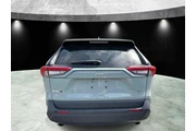 $24985 : Toyota RAV4 2023 AWD XLE 4dr thumbnail