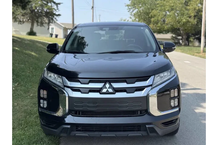 $7999 : 2021 Outlander Sport SE image 3