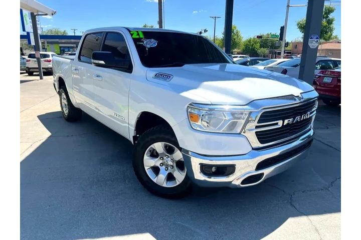 2021 RAM 1500 Big Horn Crew C image 3