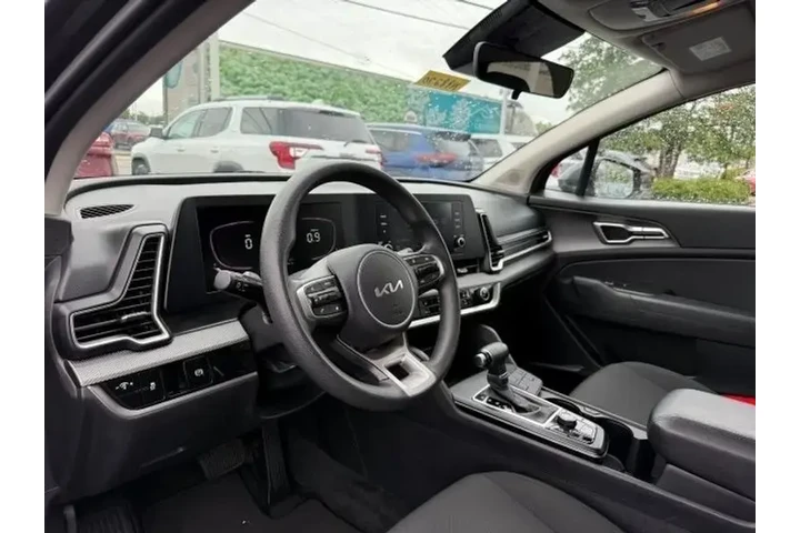 $19031 : Kia Sportage 2023 LX 4dr SUV image 10