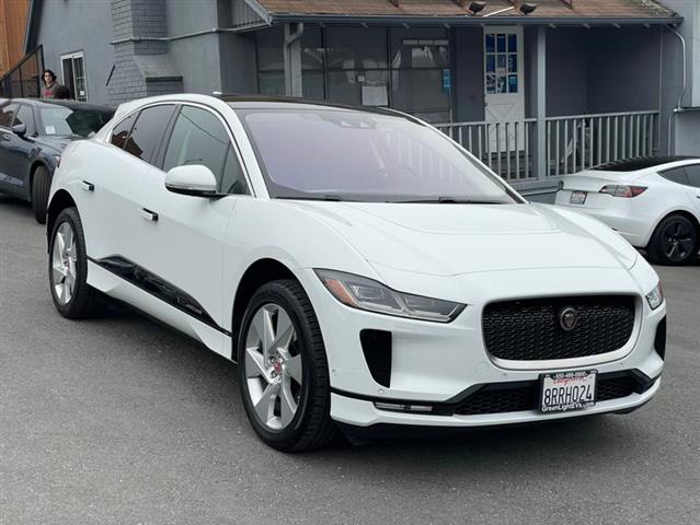 $26800 : Used 2020 I-PACE SE AWD for s image 3