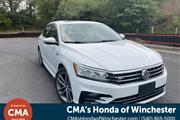 $15451 : PRE-OWNED 2019 VOLKSWAGEN PAS thumbnail