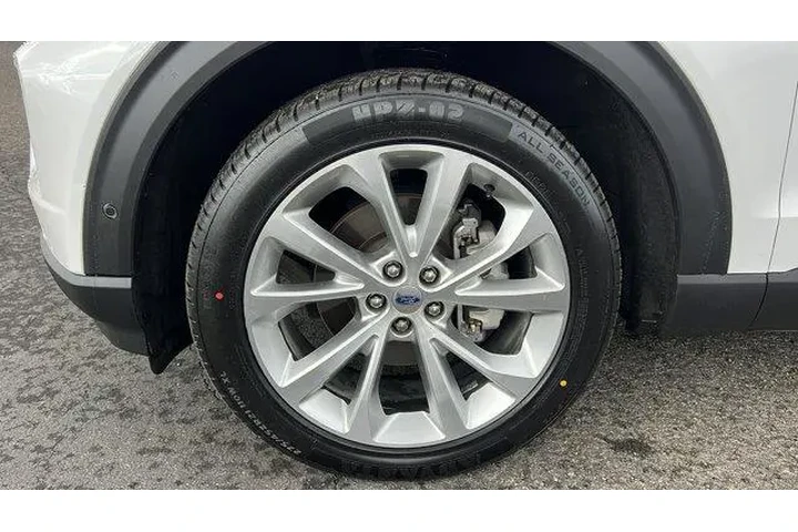 $36984 : Ford Explorer 2021 AWD Plati image 10