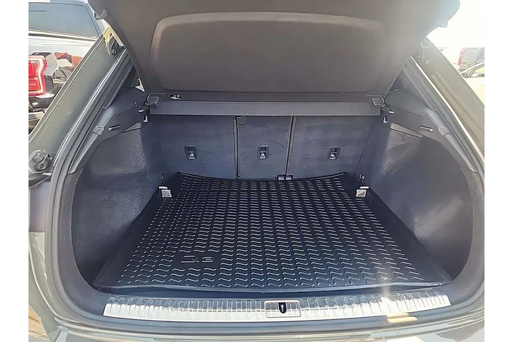 $29876 : Audi Q3 2022 AWD quattro S l image 5