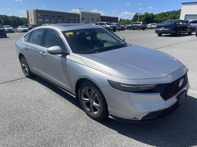 $29998 : PRE-OWNED 2024 HONDA ACCORD EX image 7